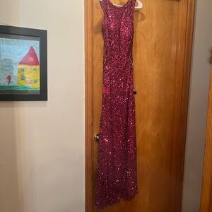 Elegant Sequined Evening Gown